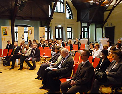 Publikum in der Festhalle