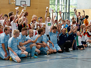 Gruppenfoto der Mannschaften